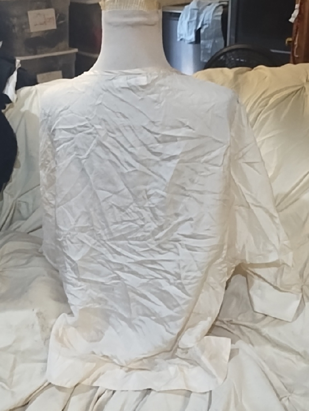 Millau Cream Button-Front Scoop Neck Blouse - Picture 3 of 5